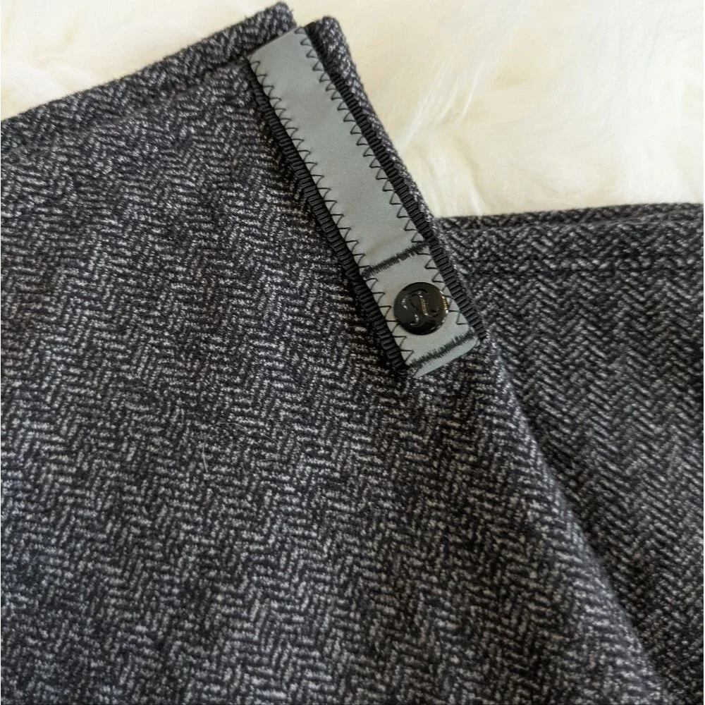 Lululemon Vinyasa Snap Scarf Jacquard Heathered Gray